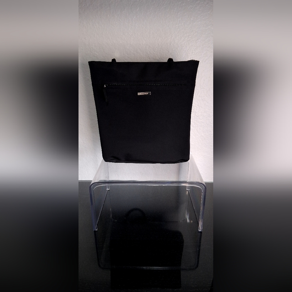 Nine West Black Shoulder Bag - Picture 1 of 13